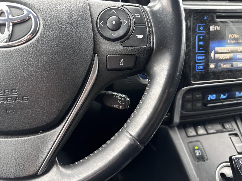 TOYOTA Auris 2018