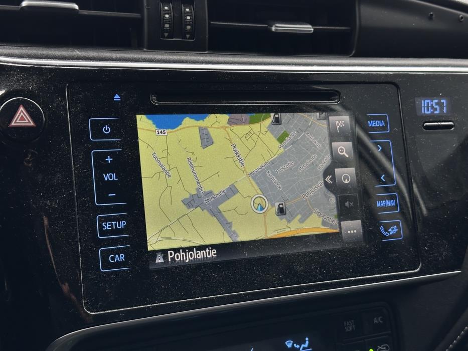 TOYOTA Auris 2018