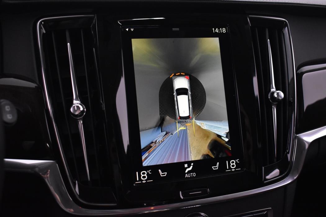VOLVO V90 2020