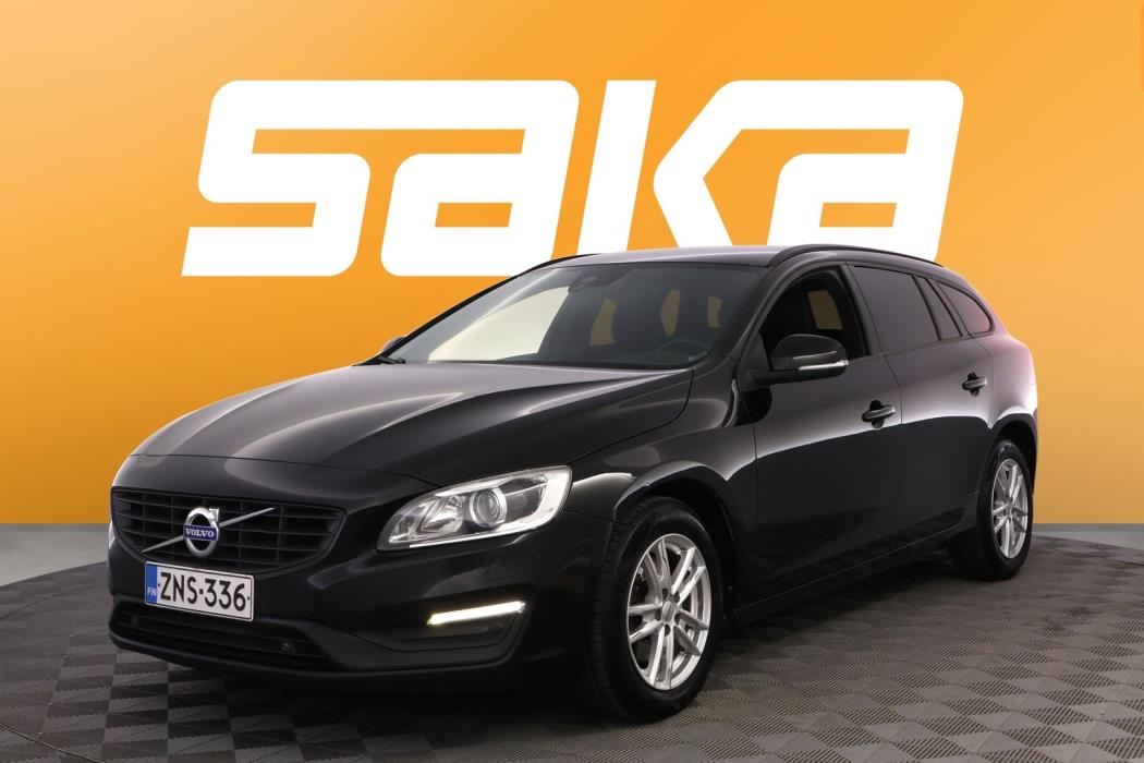 VOLVO V60 2016