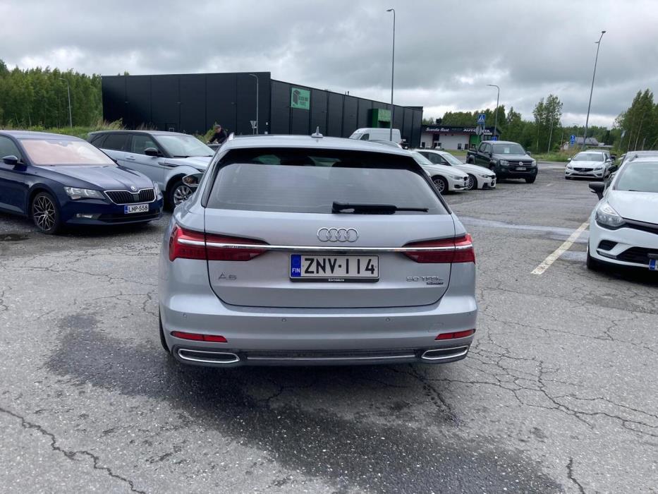 AUDI A6 2022