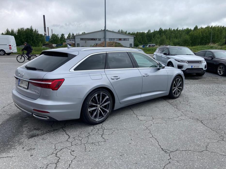 AUDI A6 2022