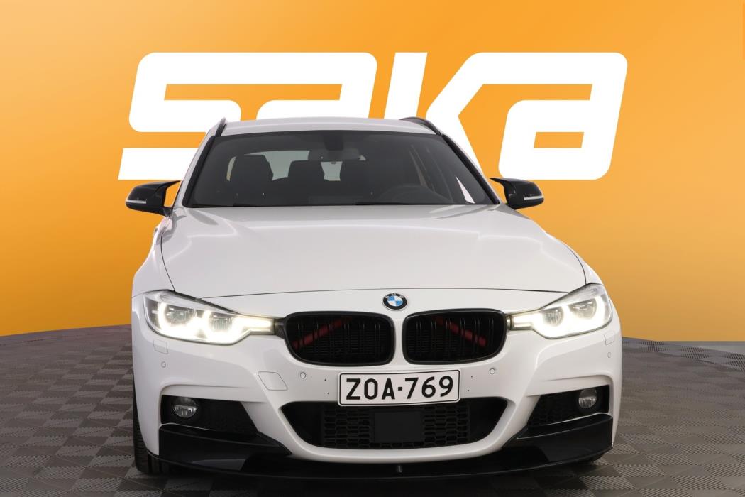 BMW 320 2019