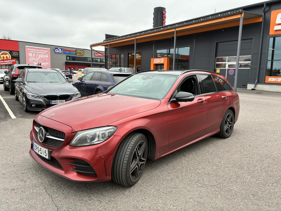 MERCEDES-BENZ C 2020