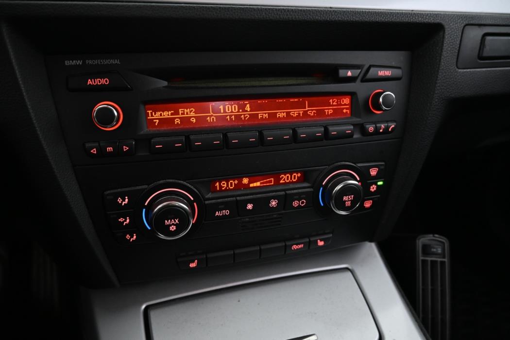 BMW 320 2007