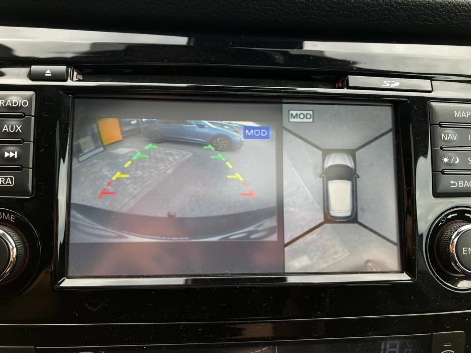 NISSAN Qashqai 2015