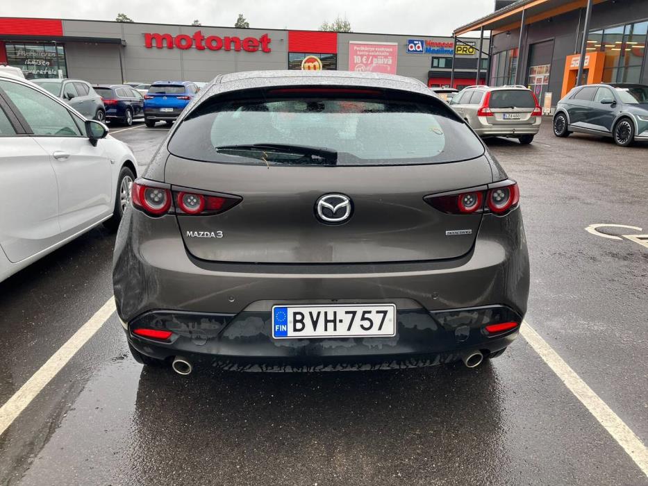 MAZDA 3 2019
