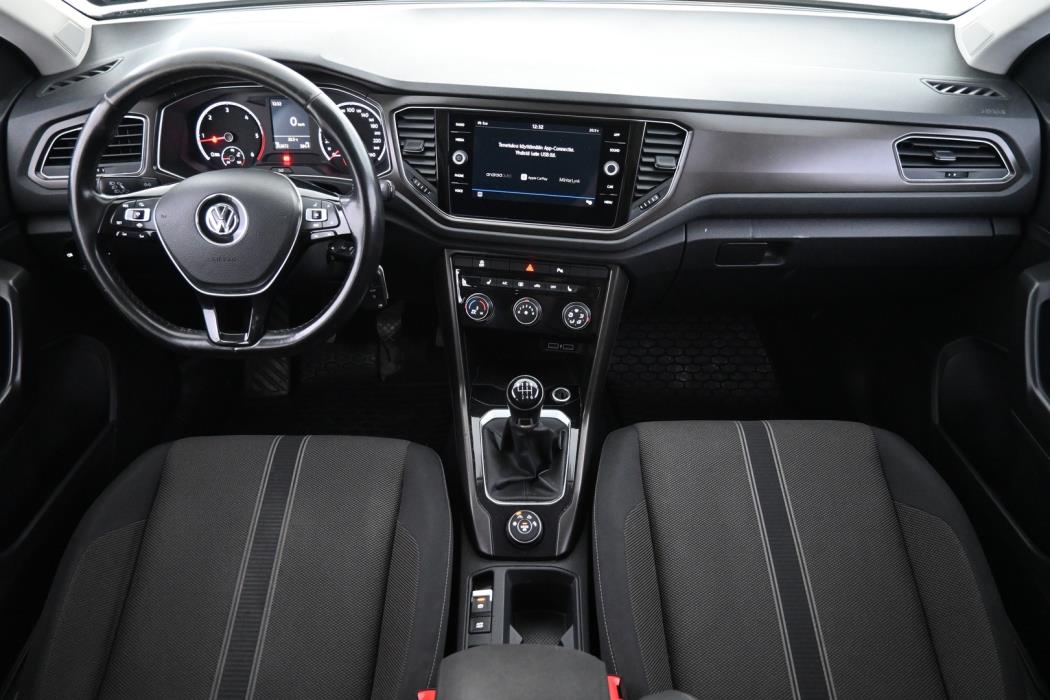 VOLKSWAGEN T-Roc 2019