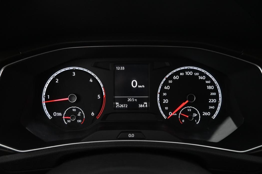 VOLKSWAGEN T-Roc 2019
