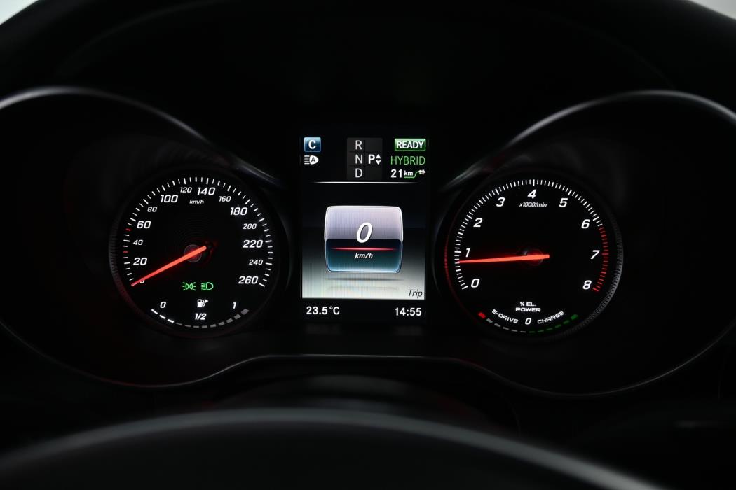 MERCEDES-BENZ GLC 2018