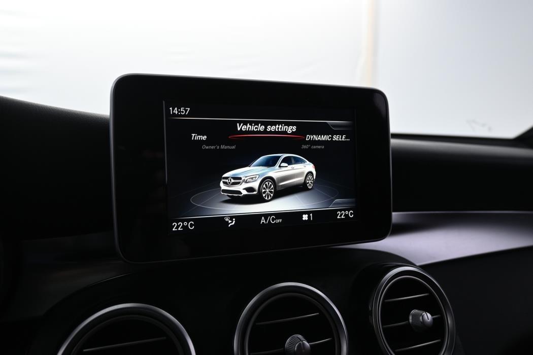 MERCEDES-BENZ GLC 2018