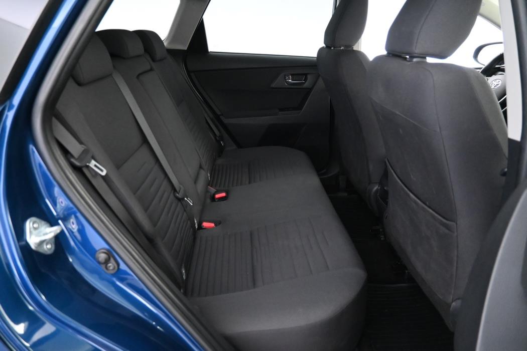 TOYOTA Auris 2017