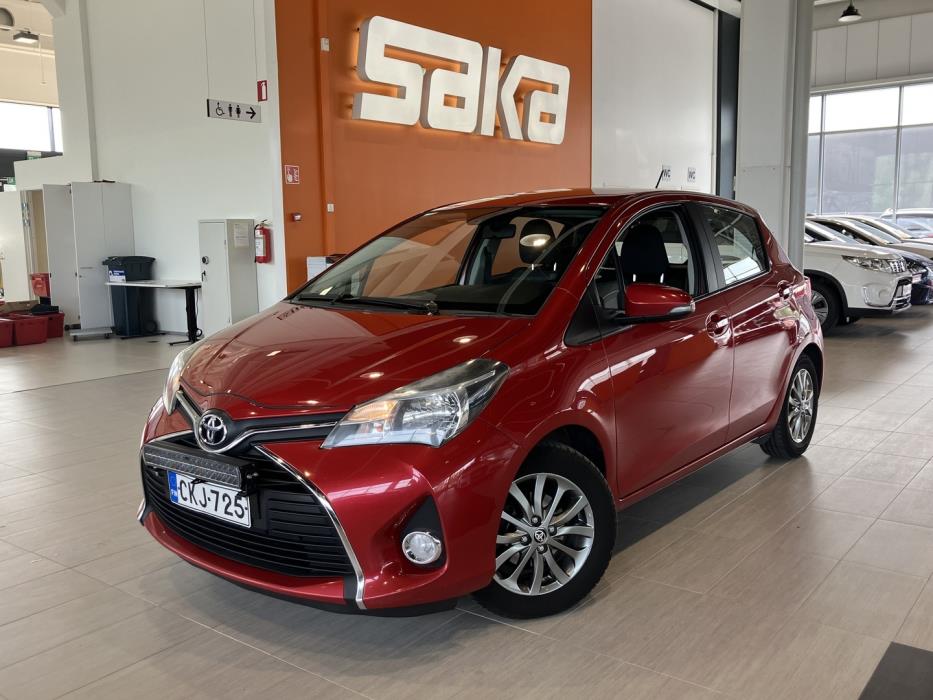 TOYOTA Yaris 2017