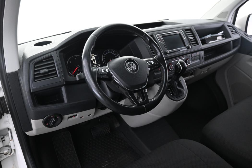 VOLKSWAGEN Transporter 2017