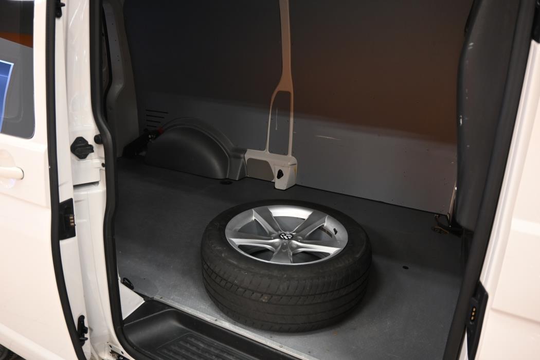 VOLKSWAGEN Transporter 2017