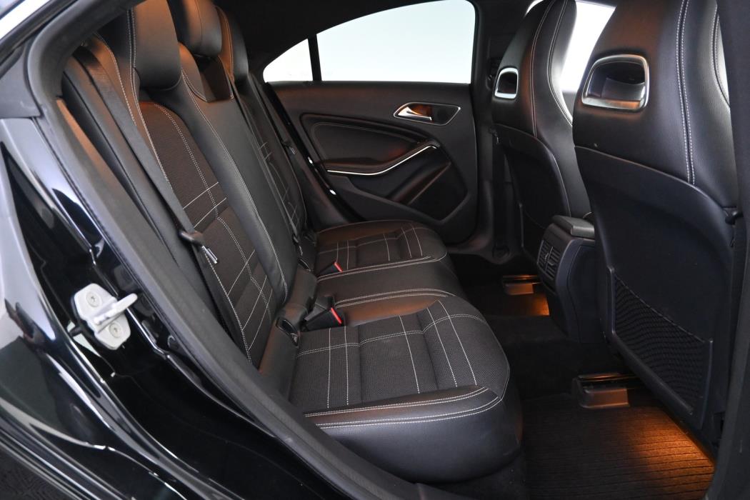 MERCEDES-BENZ CLA 2013