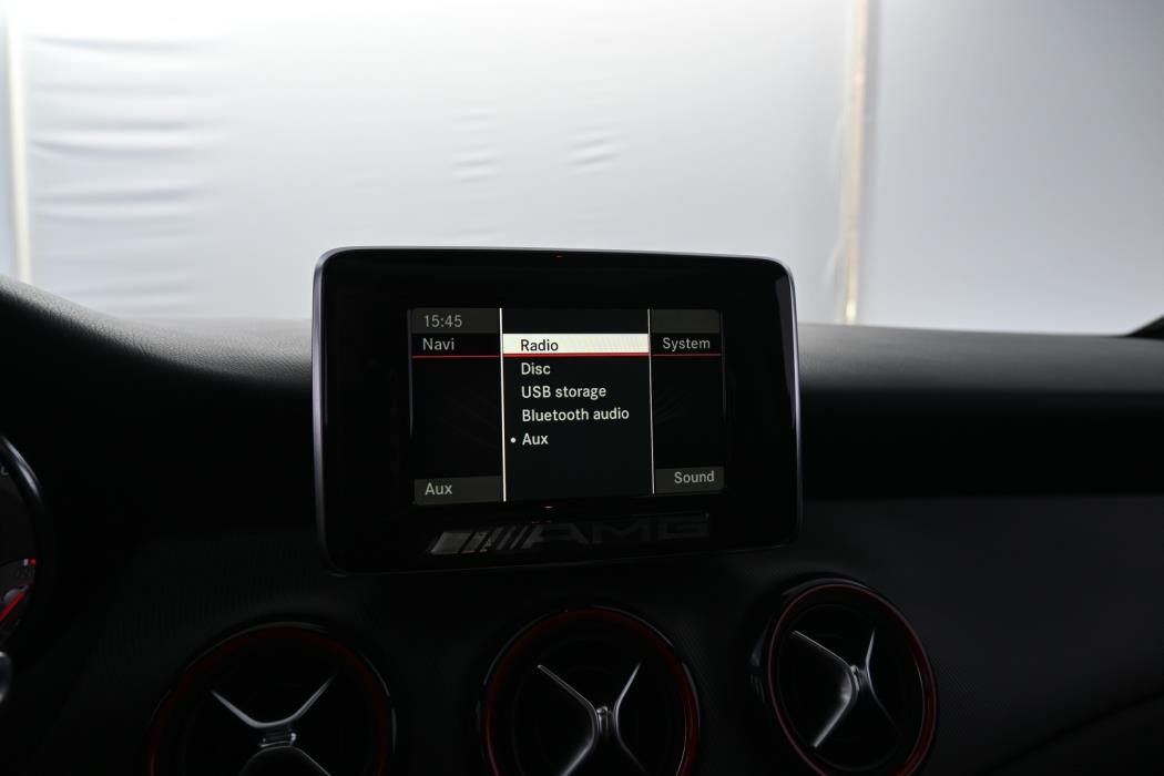 MERCEDES-BENZ CLA 2013