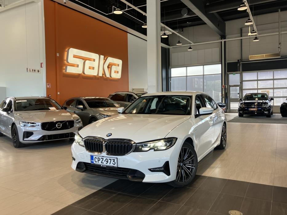 BMW 330E 2019