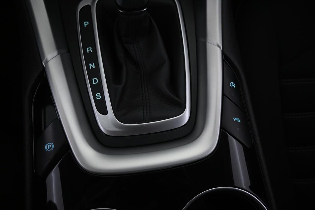 FORD Mondeo 2015