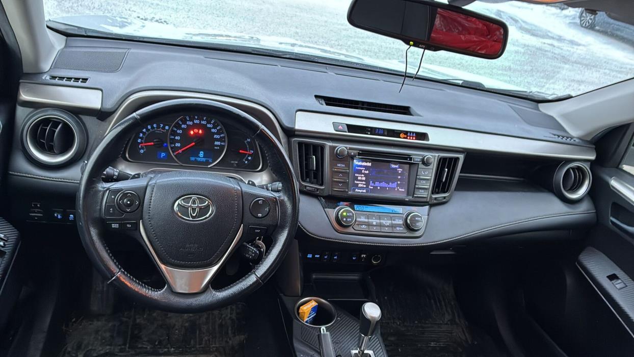 TOYOTA RAV4 2013