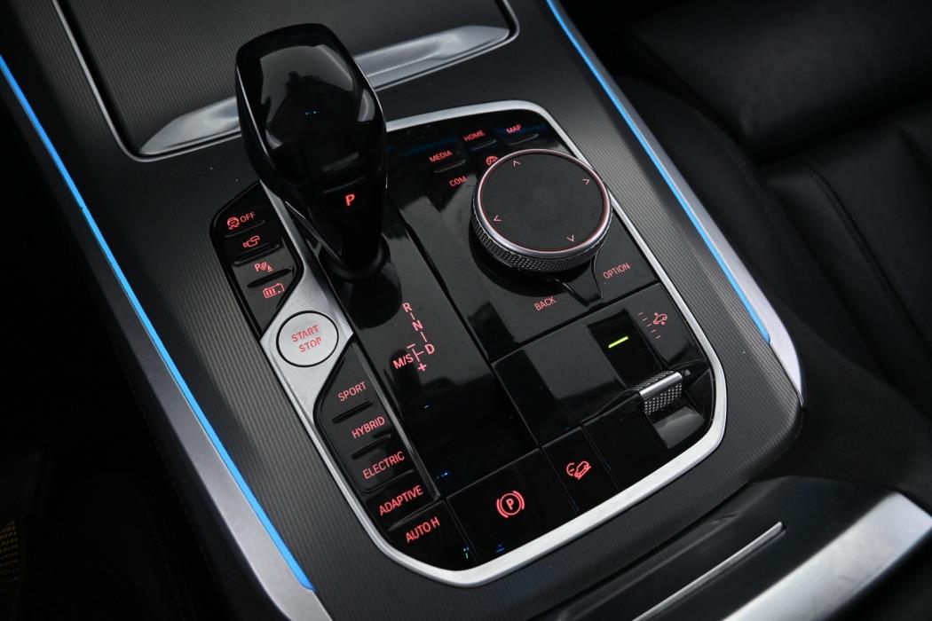 BMW X5 2021