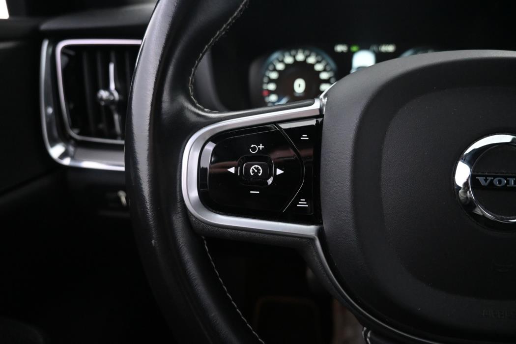 VOLVO S60 2020