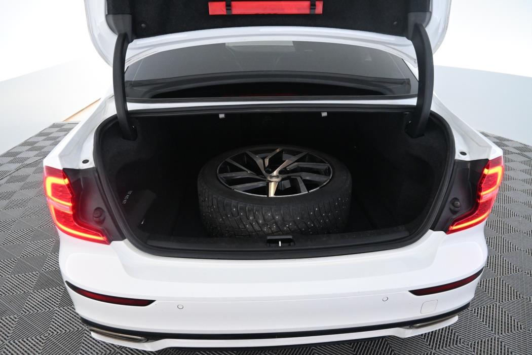 VOLVO S60 2020
