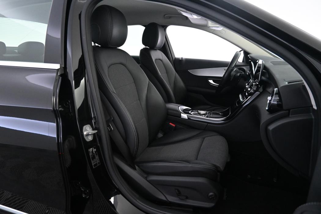MERCEDES-BENZ C 2020