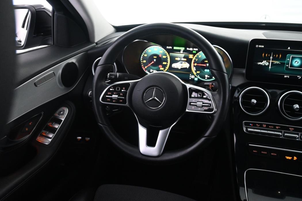 MERCEDES-BENZ C 2020