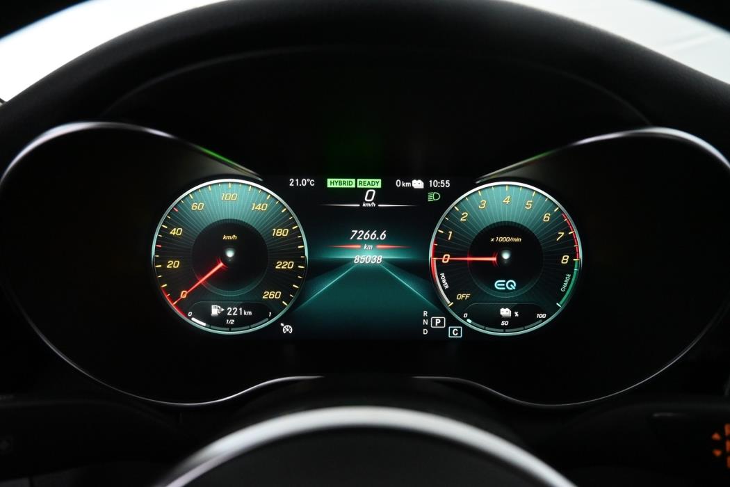 MERCEDES-BENZ C 2020