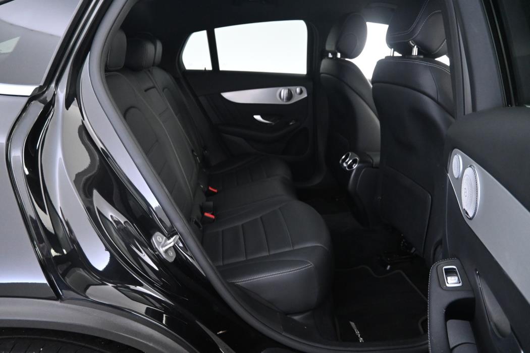 MERCEDES-BENZ GLC 2021