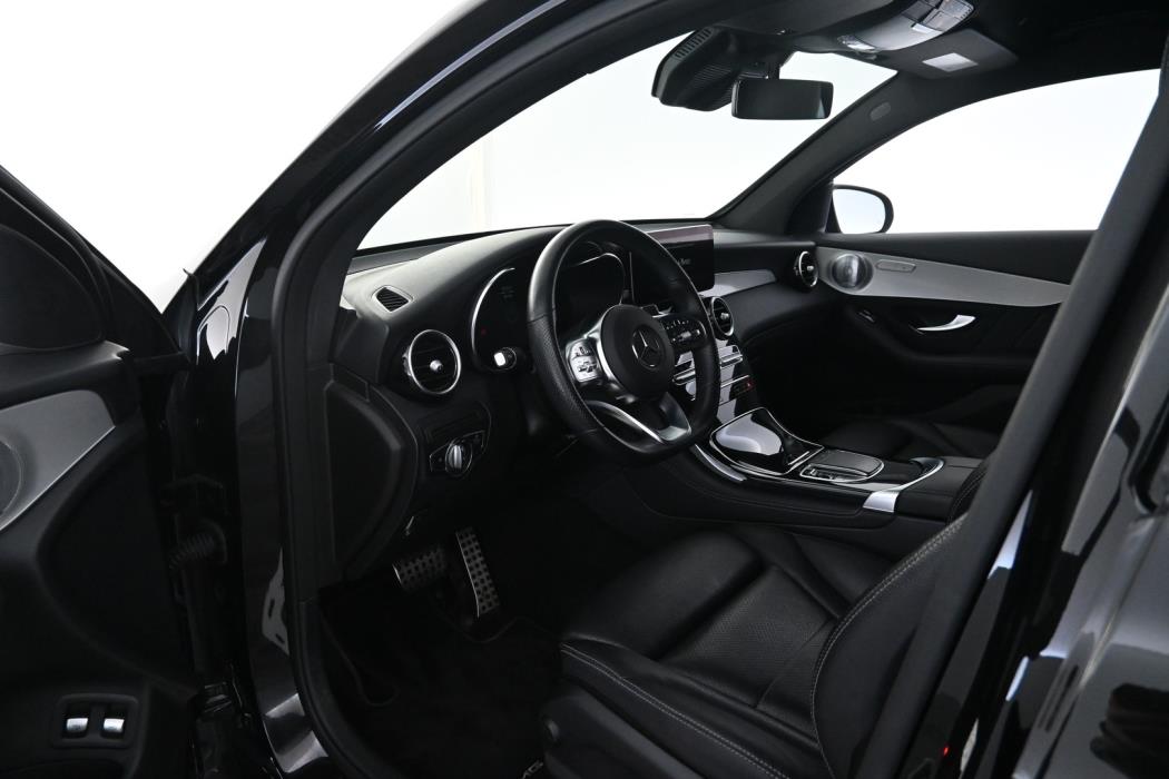 MERCEDES-BENZ GLC 2021