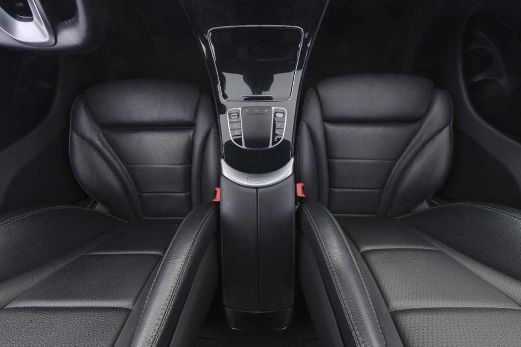 MERCEDES-BENZ GLC 2021