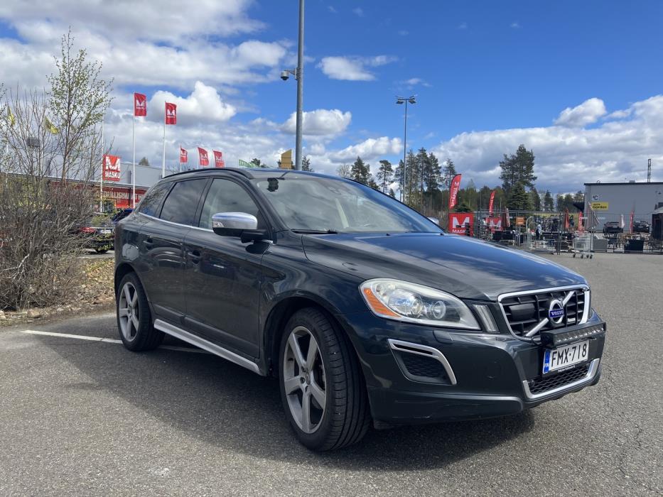 VOLVO XC60 2010