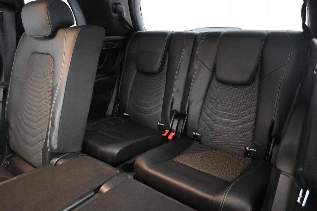 MERCEDES-BENZ GLB 2021