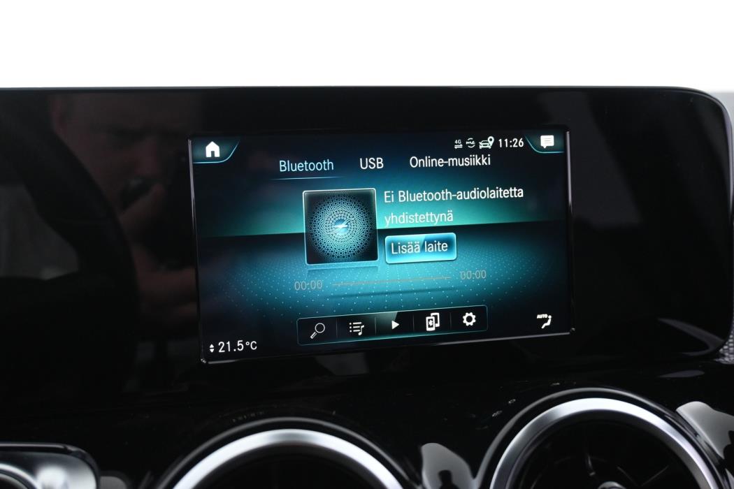 MERCEDES-BENZ GLB 2021