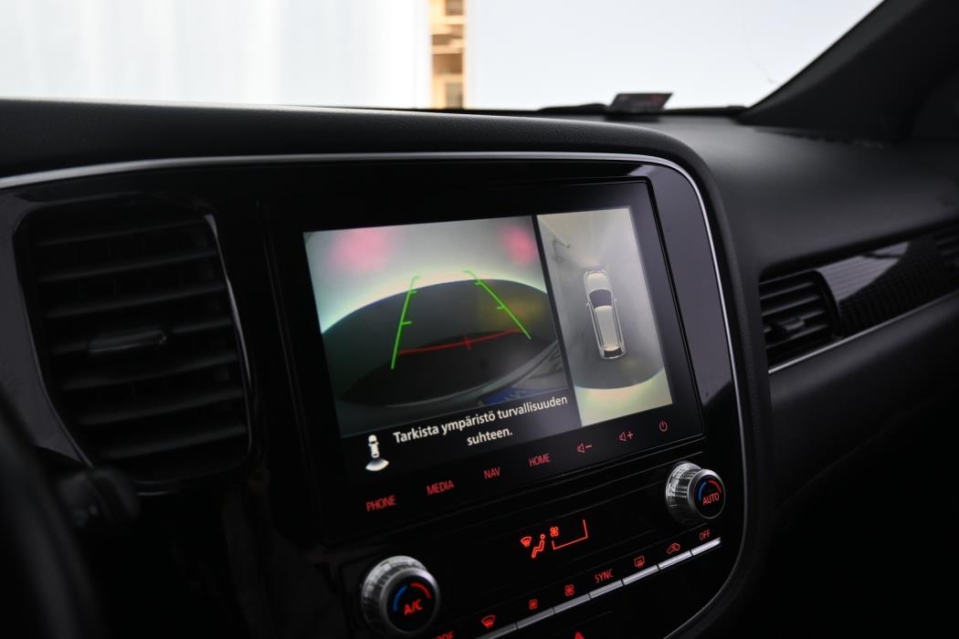 MITSUBISHI Outlander PHEV 2021