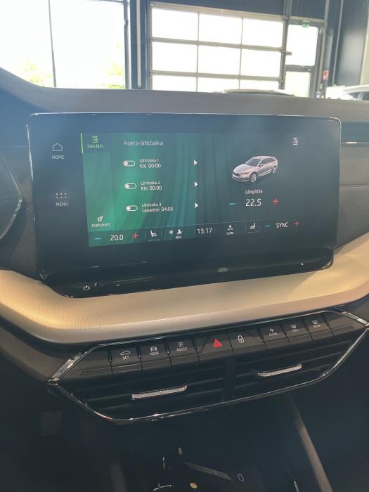 SKODA Octavia 2021