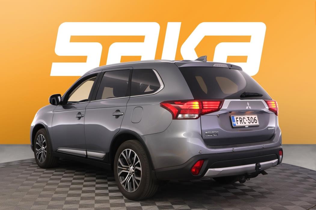 MITSUBISHI Outlander 2017