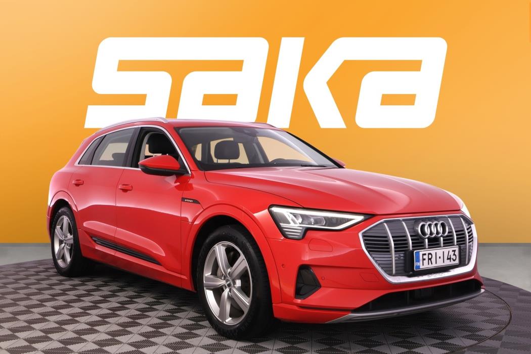 AUDI e-tron 2019