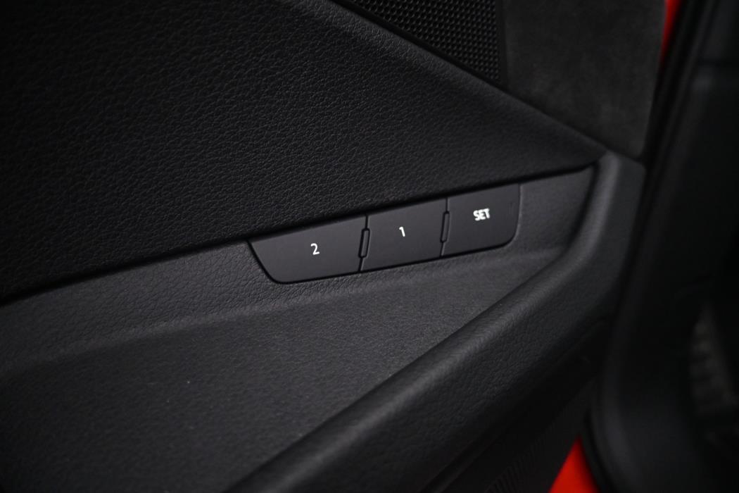 AUDI e-tron 2019