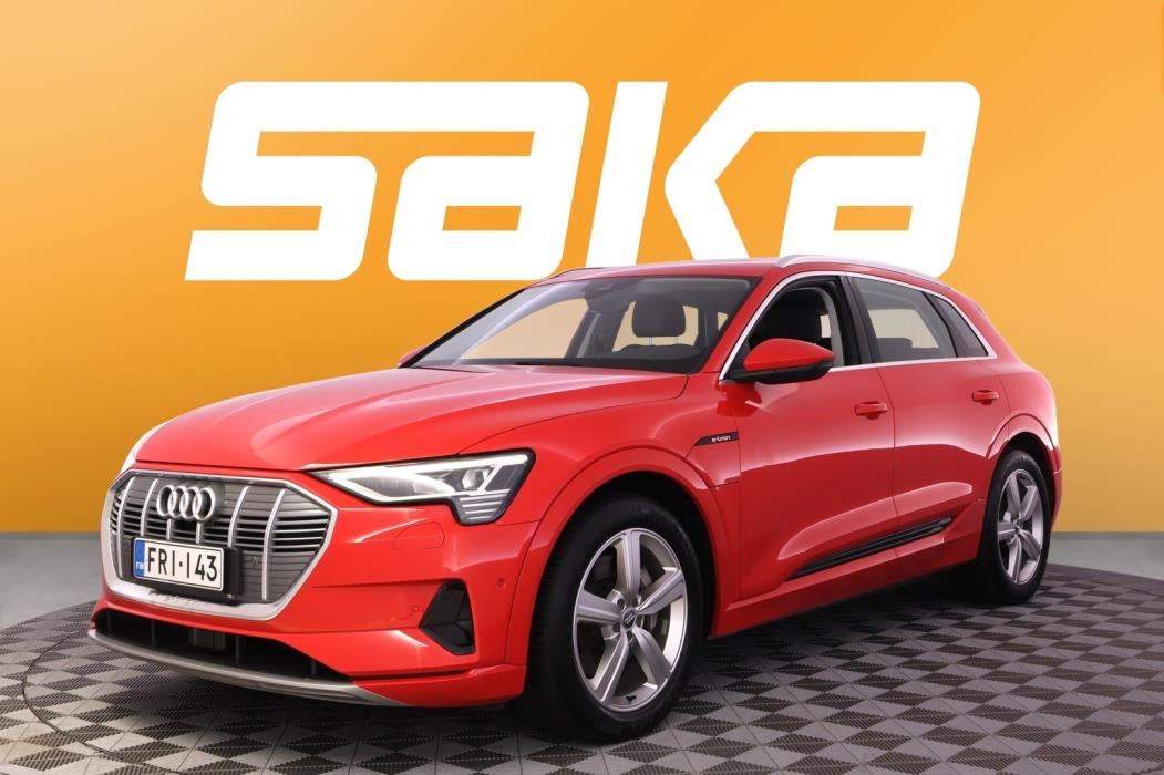 AUDI e-tron 2019