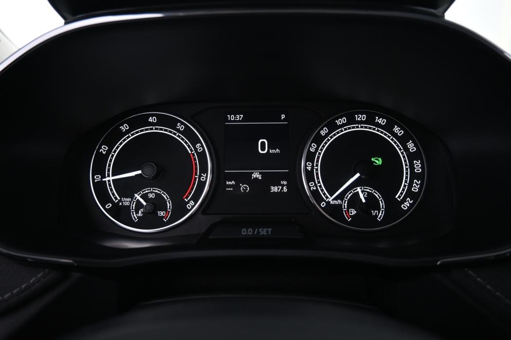 SKODA Fabia 2023