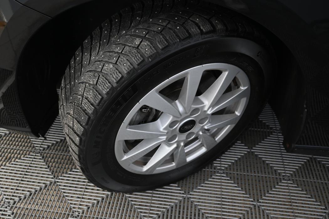 FORD Grand Tourneo Connect 2024