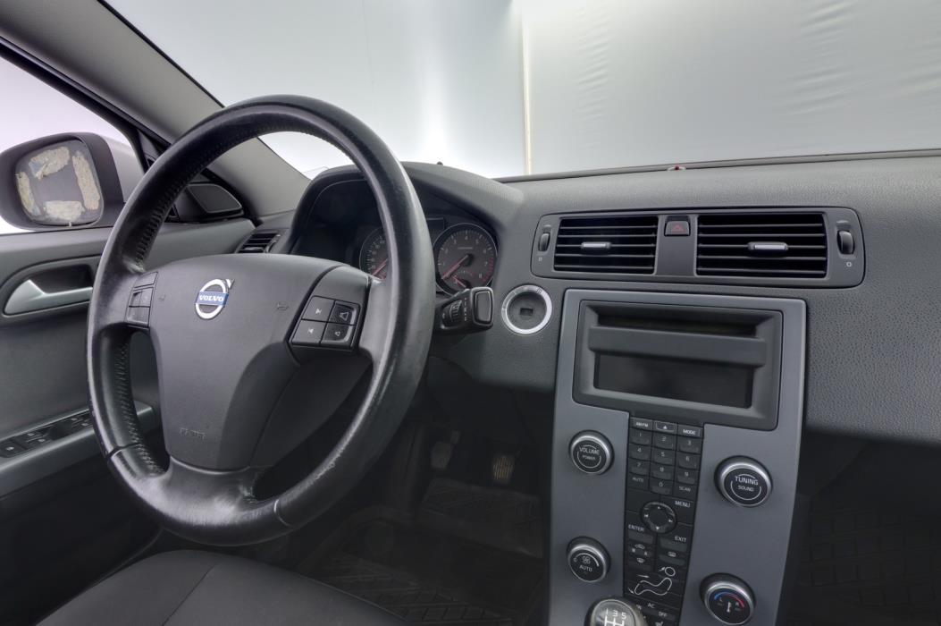 VOLVO S40 2011