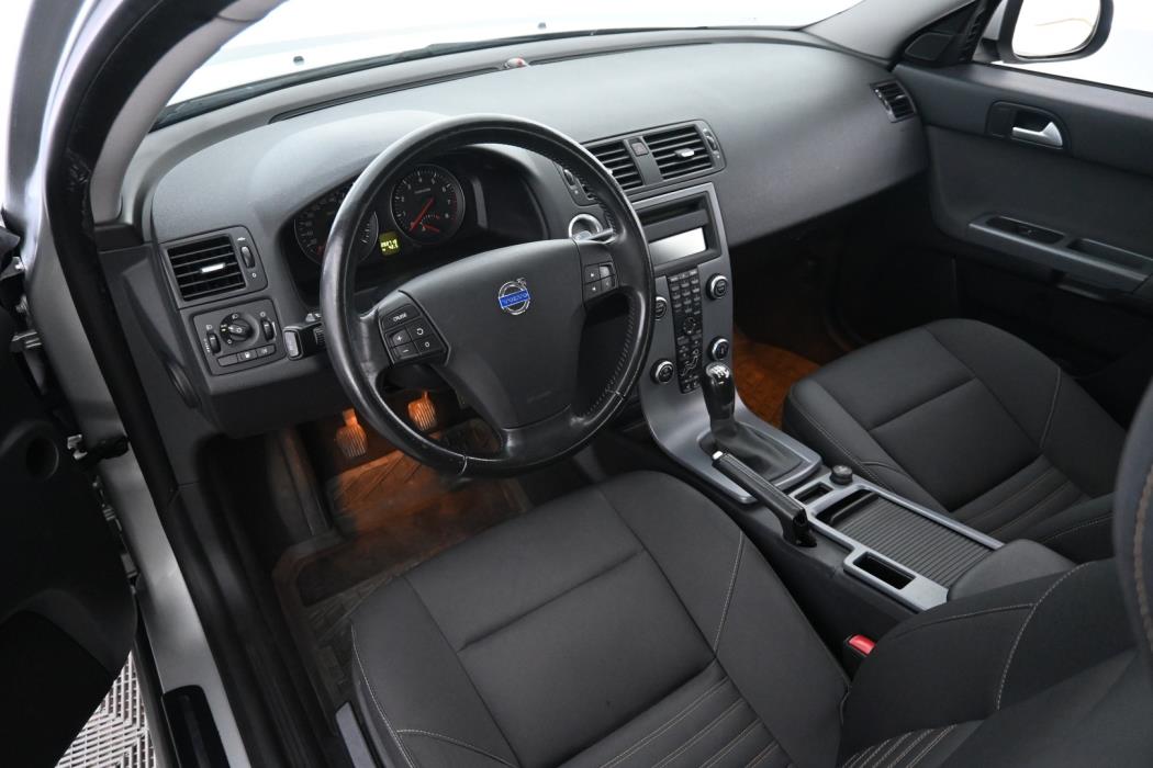 VOLVO S40 2011