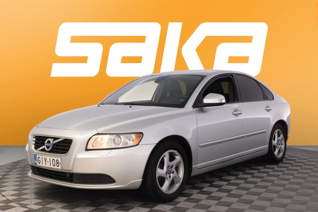 VOLVO S40 2011