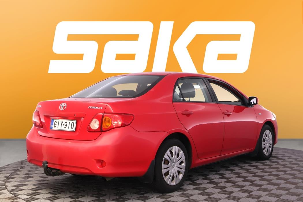 TOYOTA Corolla 2011
