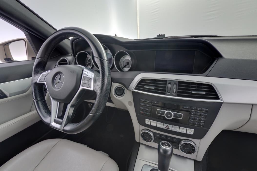 MERCEDES-BENZ C 2012