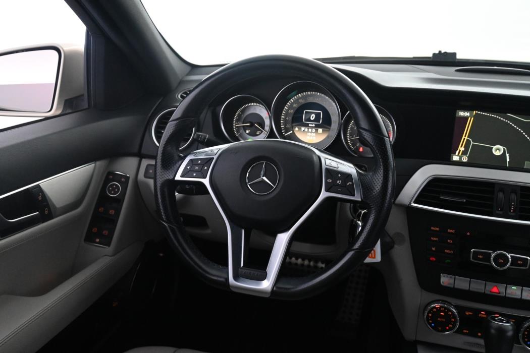 MERCEDES-BENZ C 2012